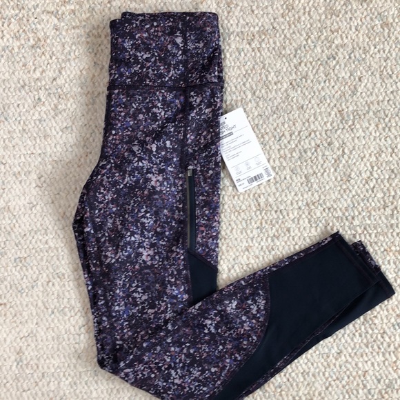 Athleta Pants - Athleta Rainier Printed Mesh Leggings-NWT